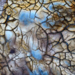 This photograph is taken in Huelva. When high temperatures arrive and with the lack of rain, the level of the rivers drops and we can find different shapes and textures.