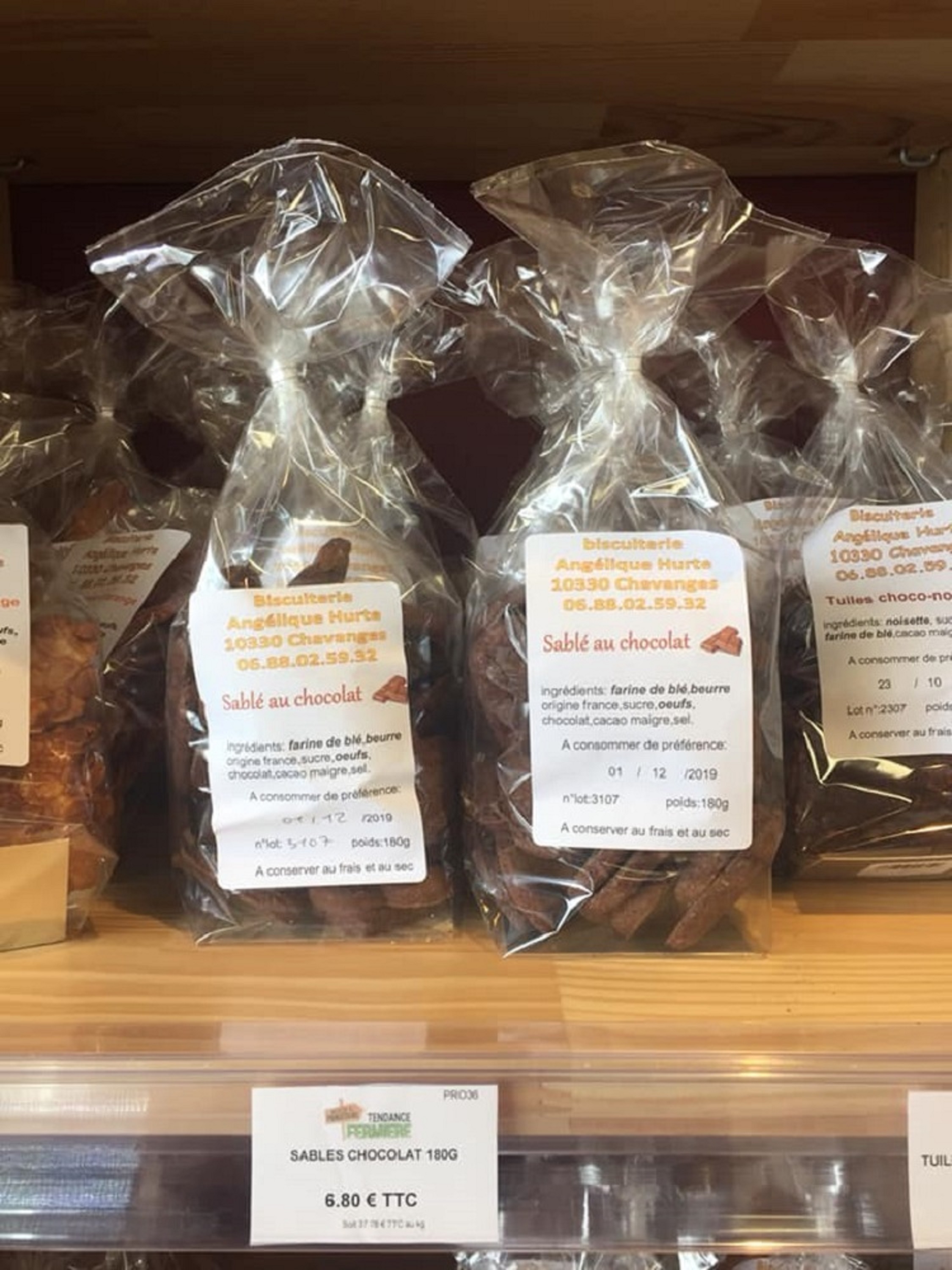 Une de nos adhérentes Angélique Hurte, biscuits - Tendance Fermière