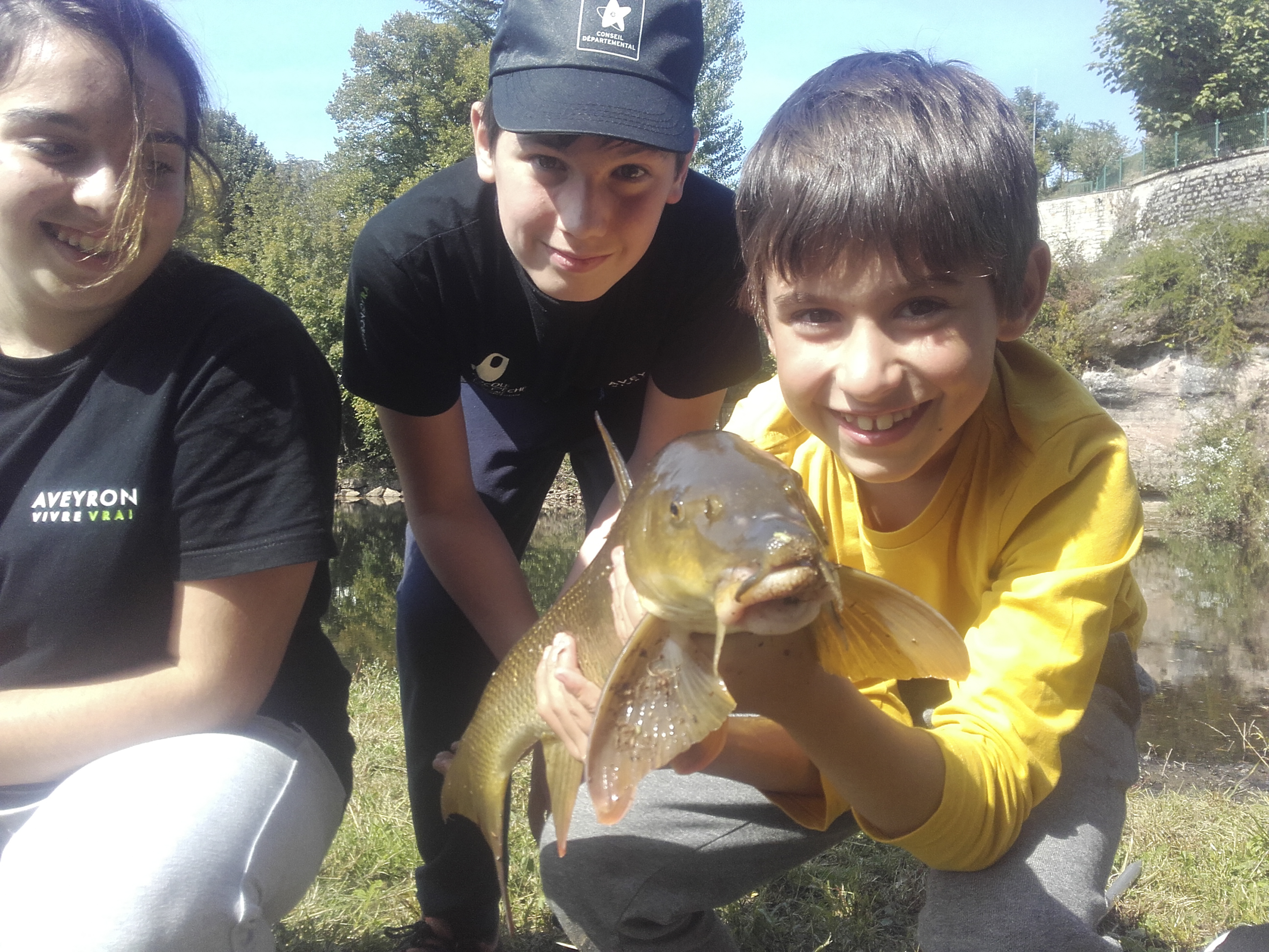 Ecole de pêche en vallée du Lot - FDAAPPMA12
