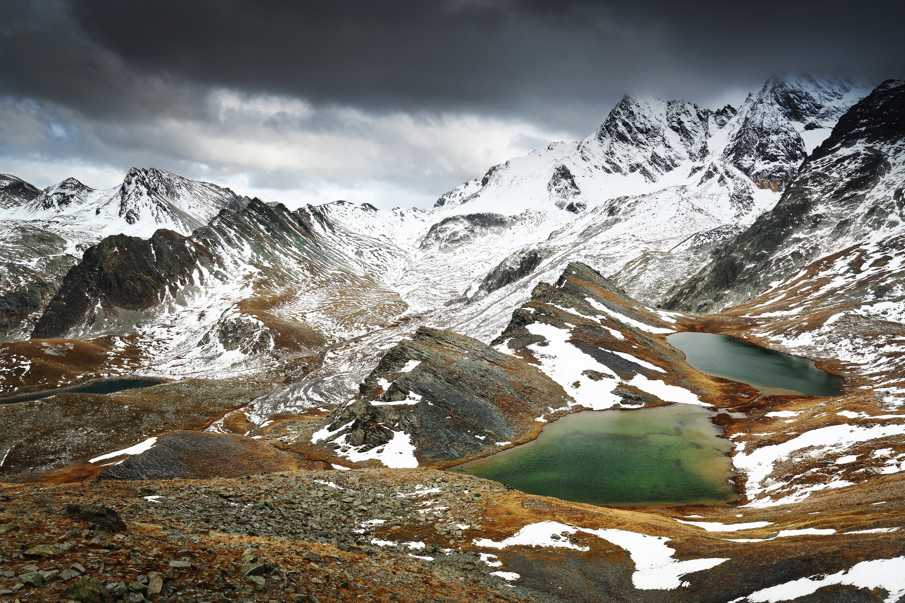 À Travers les Cendres de l'Empire - Ambre de l'AlPe